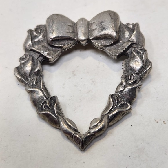 Longaberger Pewter Rose Heart Tie On Brooch Pendant Silver Tone Accessory 1998 - Picture 2 of 5